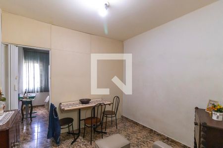 Sala de kitnet/studio para alugar com 1 quarto, 42m² em Centro, Campinas