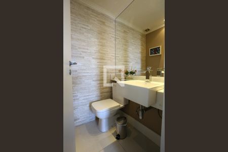 Lavabo de apartamento para alugar com 2 quartos, 72m² em Jardim Henriqueta, Taboão da Serra