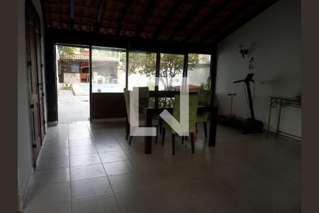 Casa à venda com 4 quartos, 292m² em Cafubá, Niterói