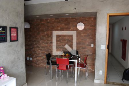 Sala de apartamento para alugar com 3 quartos, 74m² em Setor Oeste, Goiânia