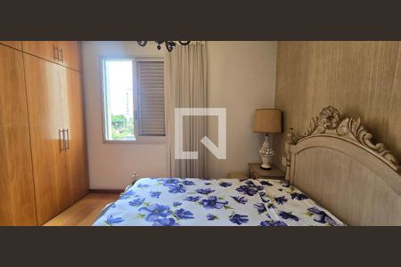 Quarto de apartamento para alugar com 3 quartos, 104m² em Santa Efigênia, Belo Horizonte