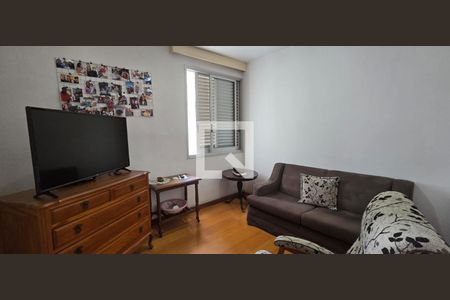 Sala de TV de apartamento para alugar com 3 quartos, 104m² em Santa Efigênia, Belo Horizonte