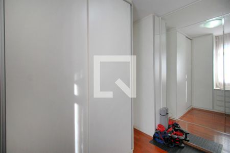 Closet da suíte de apartamento à venda com 3 quartos, 140m² em Santa Lúcia, Belo Horizonte