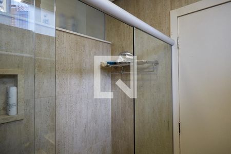 Banheiro - Quarto de apartamento à venda com 4 quartos, 132m² em Funcionários, Belo Horizonte