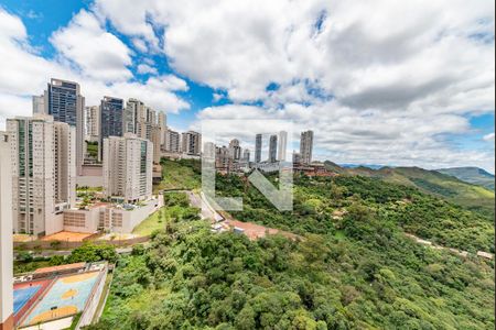 Sala 1 de apartamento à venda com 2 quartos, 180m² em Vale do Sereno, Nova Lima