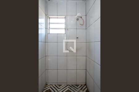 Banheiro de kitnet/studio para alugar com 1 quarto, 35m² em Jardim Presidente Dutra, Guarulhos