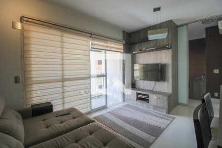 Sala de apartamento à venda com 1 quarto, 42m² em Cambuí, Campinas