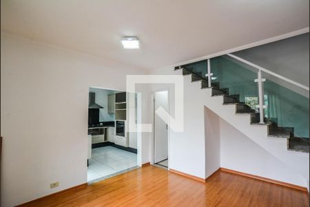 Sala de casa para alugar com 2 quartos, 105m² em Parque Marajoara, Santo André