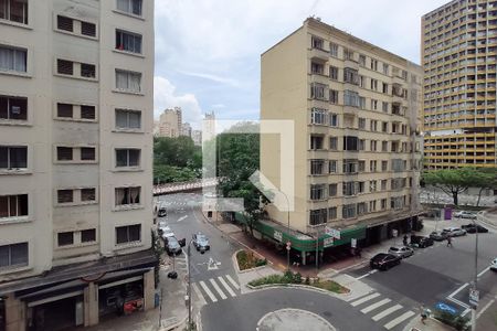 Vista Sala de apartamento para alugar com 0 quarto, 32m² em Centro Histórico de São Paulo, São Paulo