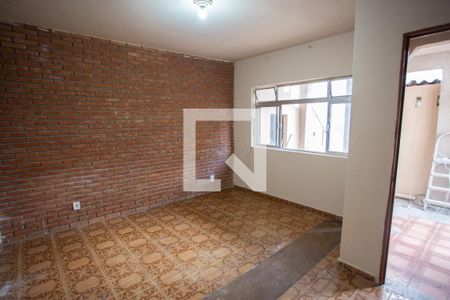 SALA de casa à venda com 1 quarto, 65m² em Vila Baruel, São Paulo