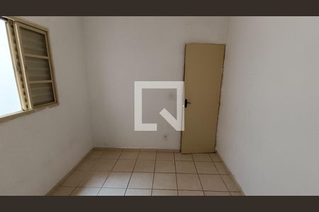 Quarto 1 de casa para alugar com 2 quartos, 45m² em Jardim J S Carvalho, Sorocaba