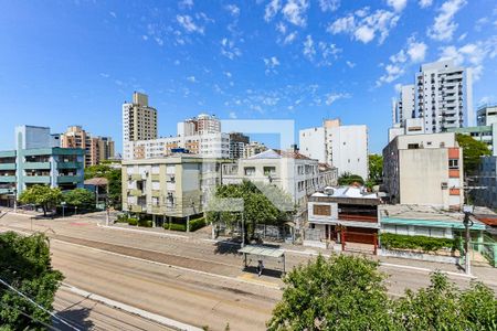 Vista Sala de apartamento à venda com 2 quartos, 71m² em Menino Deus, Porto Alegre