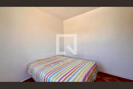 Quarto 2 de casa para alugar com 6 quartos, 241m² em Conjunto Helena Antipoff, Belo Horizonte