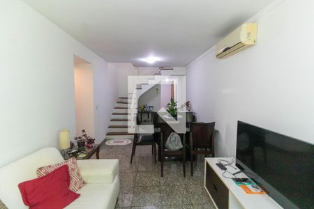 Sala de apartamento para alugar com 2 quartos, 177m² em São Francisco, Niterói