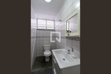 Lavabo de casa para alugar com 3 quartos, 277m² em Bela Vista, Osasco