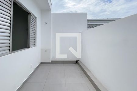 Sacada - Quarto 1  de casa para alugar com 5 quartos, 225m² em Baeta Neves, São Bernardo do Campo