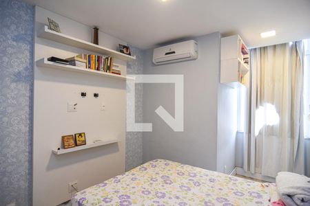 Quarto 2 de apartamento para alugar com 2 quartos, 82m² em Alcantara, Niterói