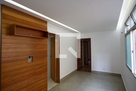 Sala de apartamento à venda com 3 quartos, 84m² em Sagrada Família, Belo Horizonte