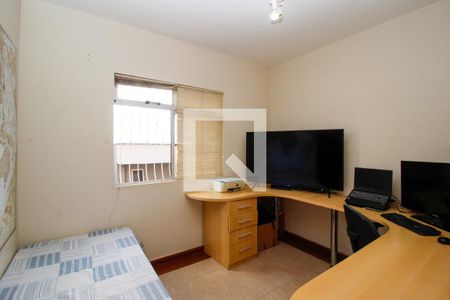 Quarto 1 de apartamento à venda com 3 quartos, 110m² em Estoril, Belo Horizonte