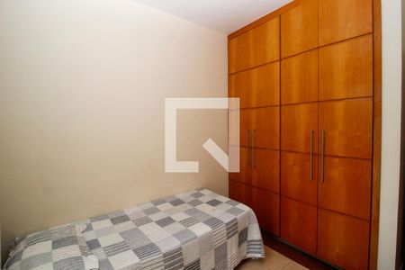 Quarto 2 de apartamento à venda com 3 quartos, 110m² em Estoril, Belo Horizonte