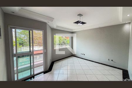 Sala de casa para alugar com 3 quartos, 215m² em Vila Claudio, Santo André