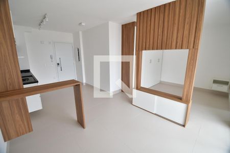 Sala/Quarto/Cozinha de kitnet/studio à venda com 1 quarto, 42m² em Centro, Campinas