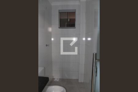 Banheiro de kitnet/studio para alugar com 1 quarto, 20m² em Setor Norte Ferroviário, Goiânia