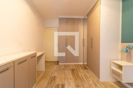 Quarto de apartamento à venda com 1 quarto, 55m² em Bosque, Campinas