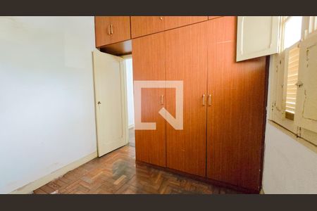 Quarto 01 de casa à venda com 3 quartos, 180m² em Serra, Belo Horizonte