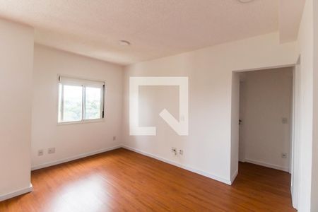 Sala de TV de apartamento à venda com 2 quartos, 89m² em Jardim Tupanci, Barueri