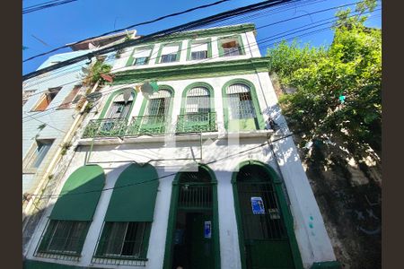 Fachada de kitnet/studio para alugar com 0 quarto, 50m² em Nazaré, Salvador