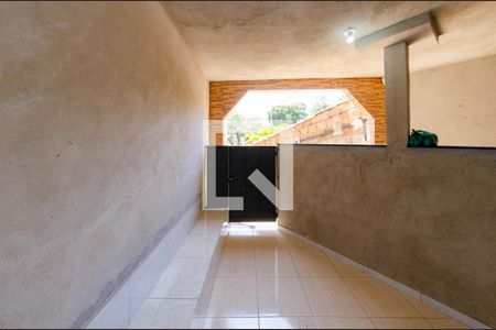 Área de casa para alugar com 2 quartos, 114m² em Ermelinda, Belo Horizonte