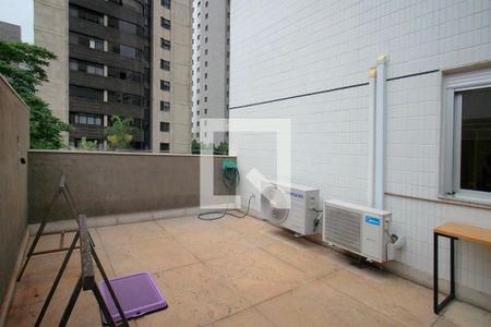 Varanda de apartamento para alugar com 3 quartos, 120m² em Santo Agostinho, Belo Horizonte