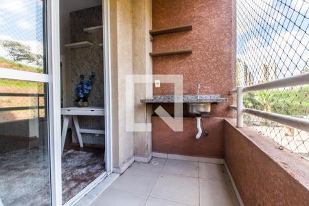 Varanda de casa para alugar com 2 quartos, 55m² em Jardim Maria Helena, Barueri