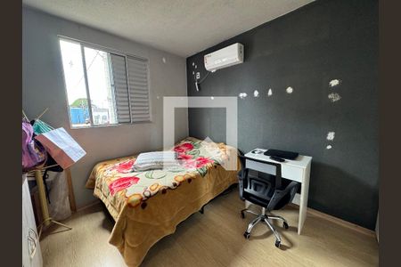 Quarto de apartamento para alugar com 2 quartos, 63m² em Feitoria, São Leopoldo