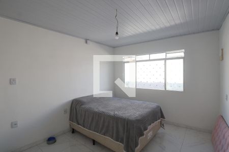 Suíte de casa à venda com 3 quartos, 120m² em Rio Branco, Canoas