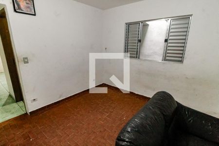 Quarto 1 de casa para alugar com 2 quartos, 50m² em Jardim Oliveiras, Taboão da Serra