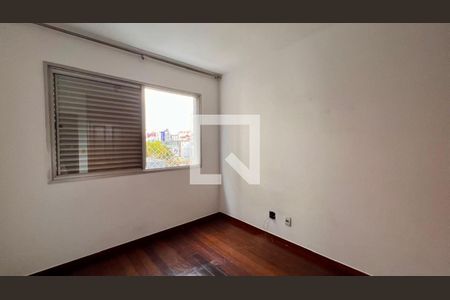 quarto de apartamento à venda com 4 quartos, 130m² em Cachoeirinha, Belo Horizonte