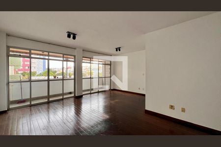 sala de apartamento à venda com 4 quartos, 130m² em Cachoeirinha, Belo Horizonte