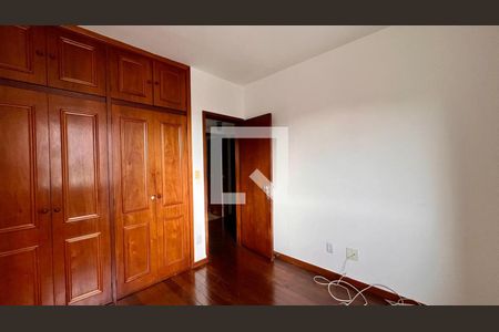 quarto de apartamento à venda com 4 quartos, 130m² em Cachoeirinha, Belo Horizonte