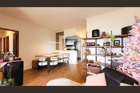 Sala de apartamento à venda com 4 quartos, 140m² em Vila Brandina, Campinas