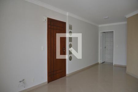 Sala de apartamento para alugar com 3 quartos, 86m² em Vila Gilda, Santo André