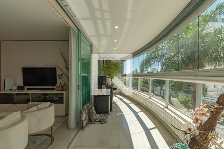 Varanda da Sala de apartamento à venda com 4 quartos, 216m² em Castelo, Belo Horizonte