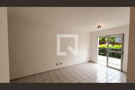 Sala de apartamento para alugar com 2 quartos, 66m² em Medeiros, Jundiaí