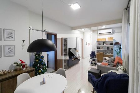 Sala  de casa à venda com 3 quartos, 125m² em Lagoinha, Belo Horizonte