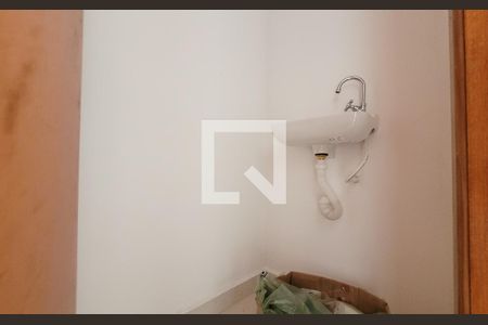 Lavabo de casa de condomínio à venda com 3 quartos, 166m² em Vila Curuçá, Santo André