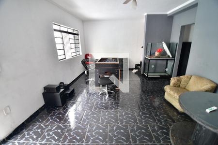 Sala 1 de casa à venda com 5 quartos, 250m² em Ponte Preta, Campinas