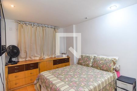 Quarto 1 de apartamento para alugar com 2 quartos, 58m² em Santa Rosa, Niterói