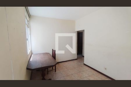 Apartamento à venda com 2 quartos, 55m² em Sagrada Família, Belo Horizonte