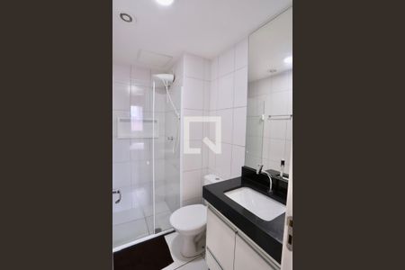 Banheiro de apartamento para alugar com 1 quarto, 33m² em Sé, São Paulo